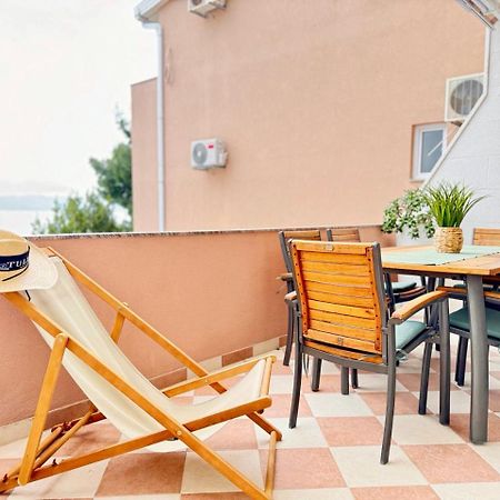 Apartmani Nikola Baška Voda Buitenkant foto
