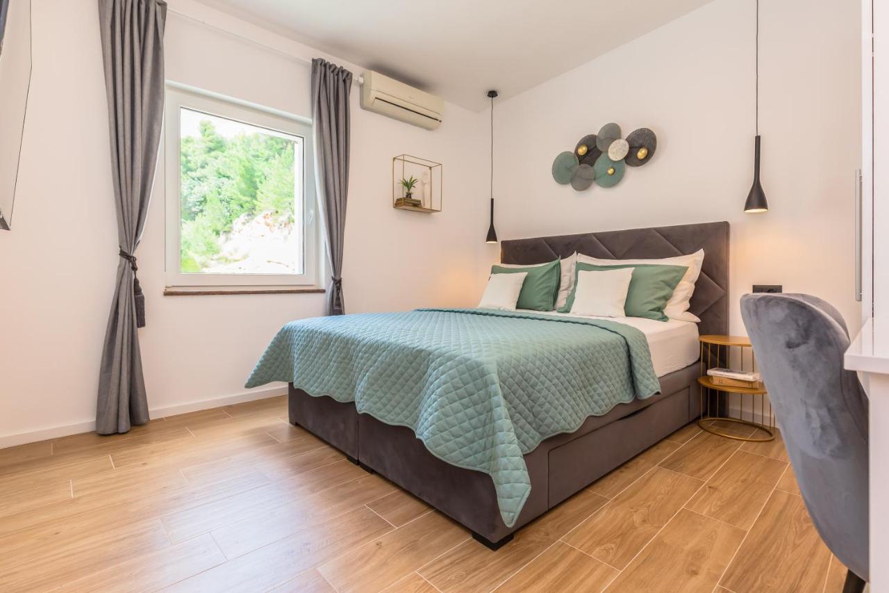 Apartmani Nikola Baška Voda Buitenkant foto