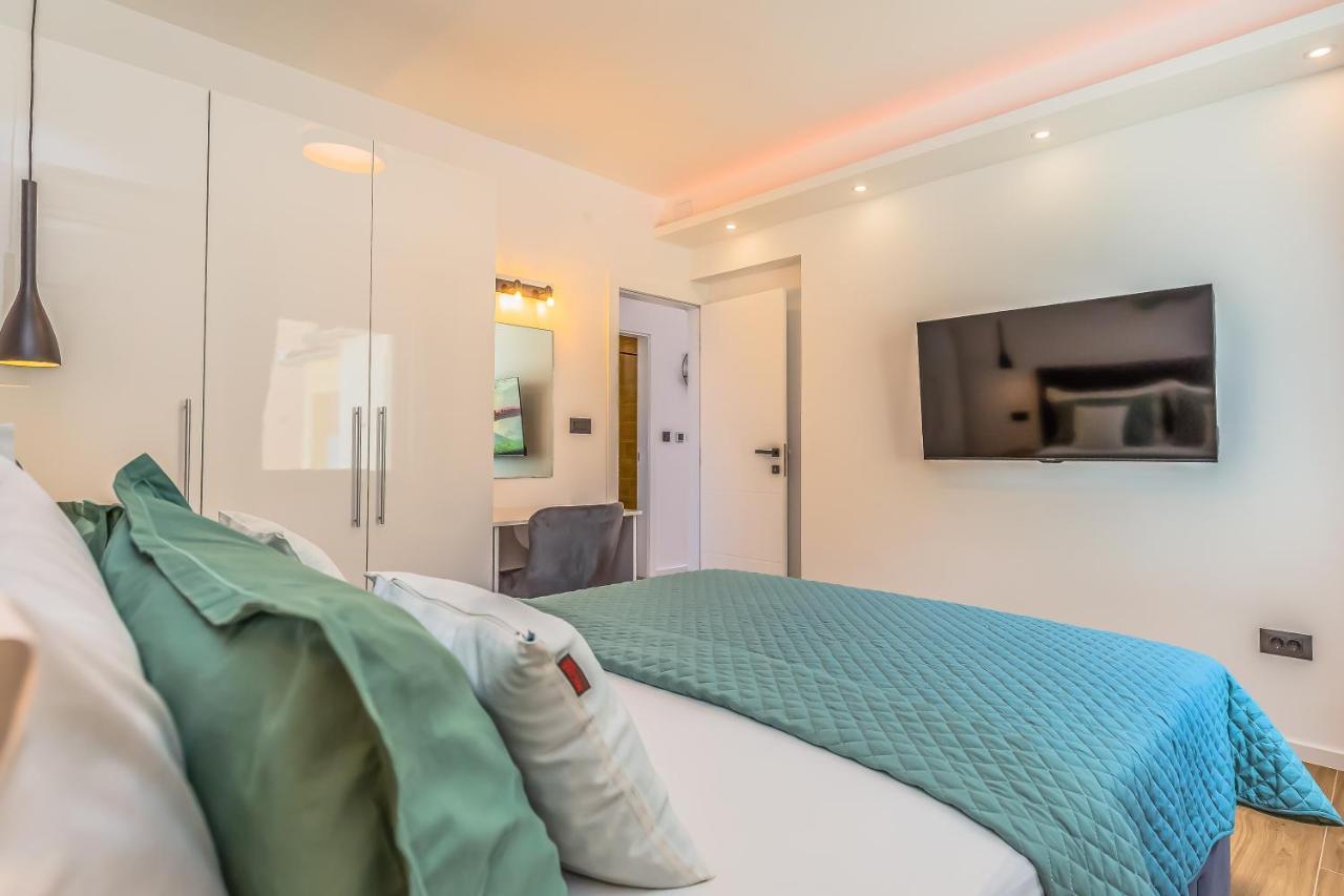 Apartmani Nikola Baška Voda Buitenkant foto