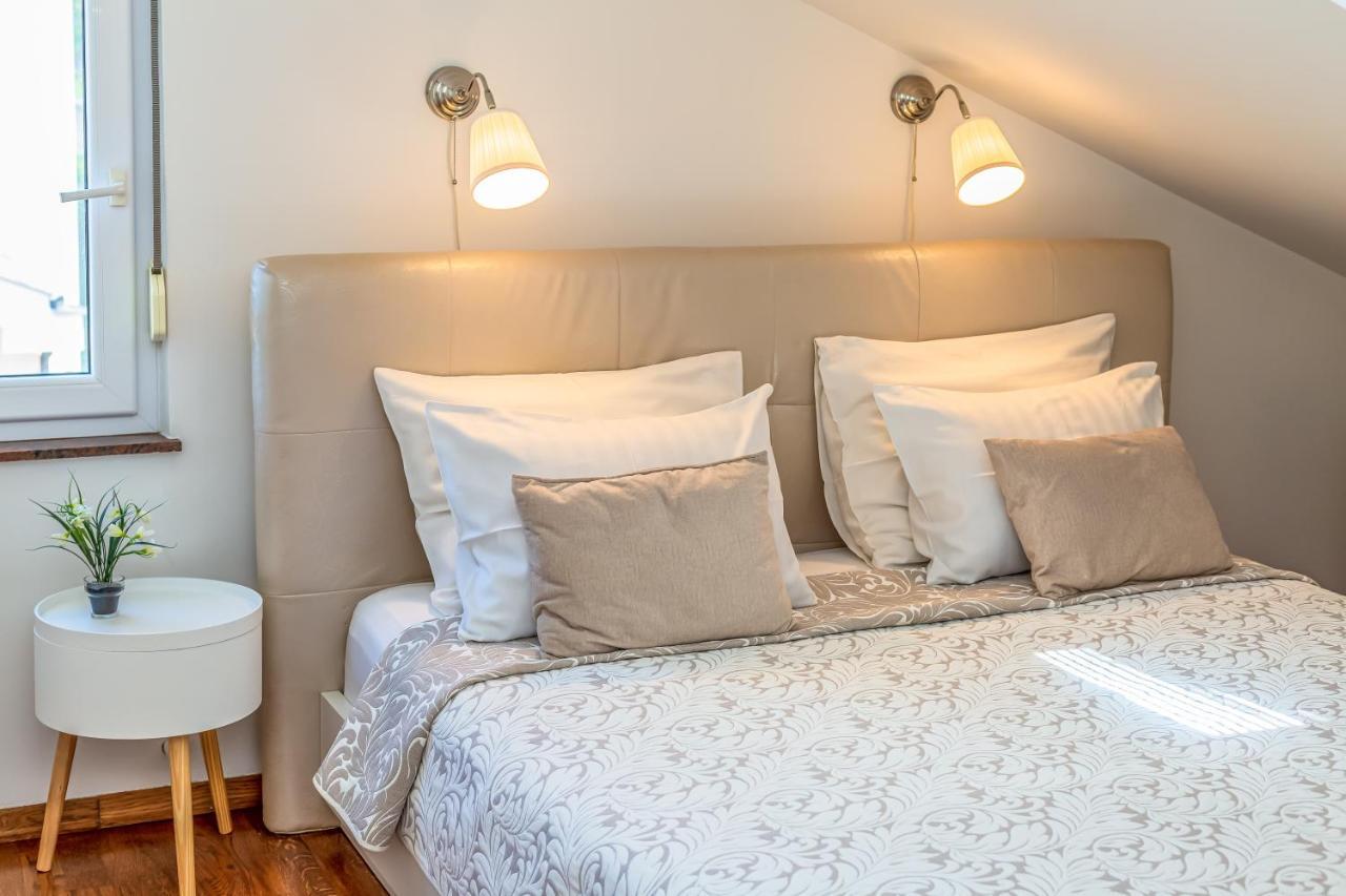 Apartmani Nikola Baška Voda Buitenkant foto